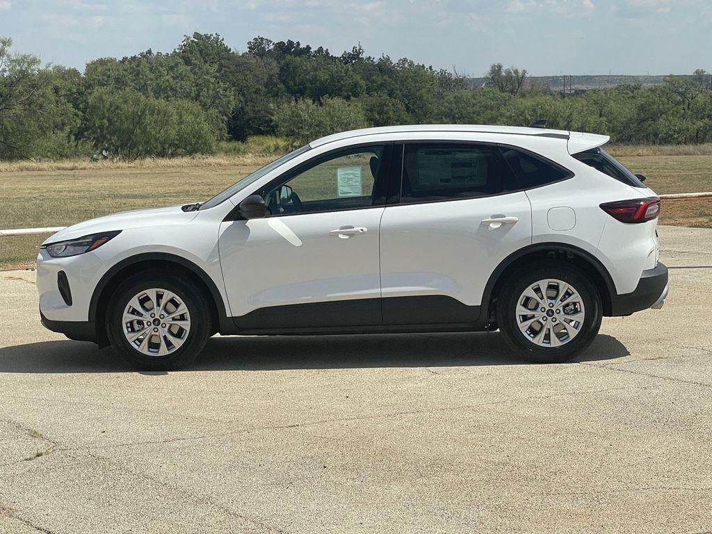 new 2025 Ford Escape car, priced at $30,076