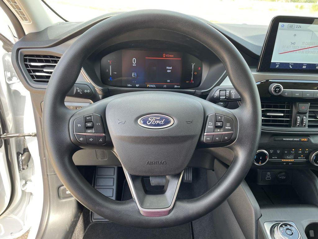 new 2025 Ford Escape car, priced at $30,076