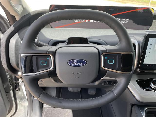 new 2025 Ford Expedition car, priced at $72,725