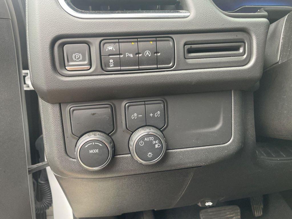 used 2023 Chevrolet Suburban car, priced at $46,500