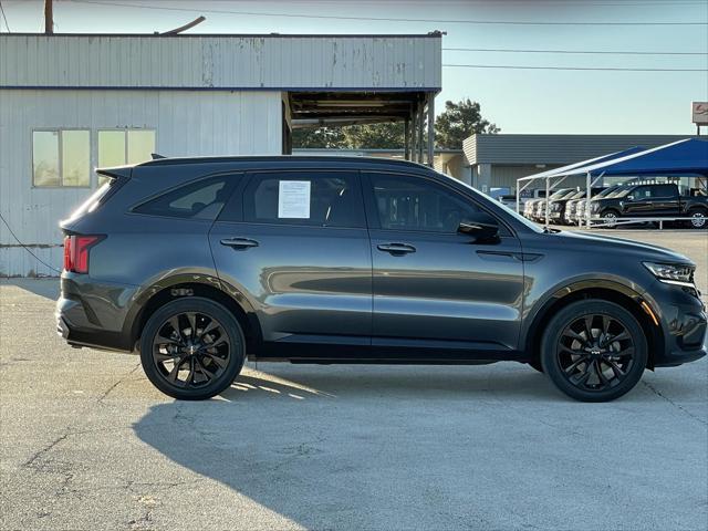 used 2023 Kia Sorento car, priced at $31,995