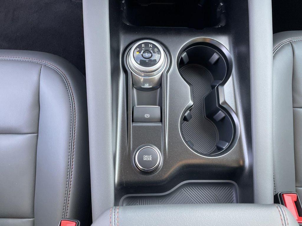 new 2025 Ford Explorer car, priced at $42,652