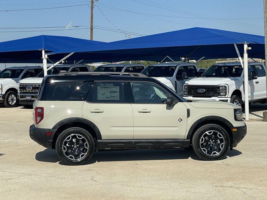 new 2025 Ford Bronco Sport car, priced at $39,213