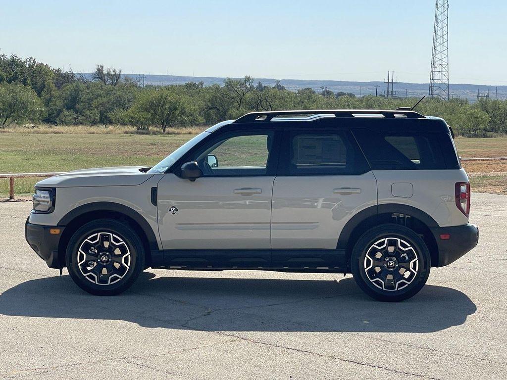 new 2025 Ford Bronco Sport car, priced at $39,213