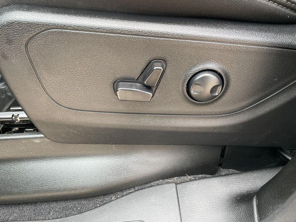 used 2025 Ram 1500 car, priced at $44,995