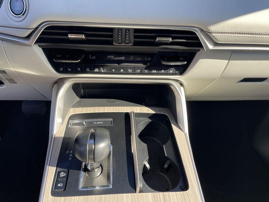 used 2025 Mazda CX-90 car, priced at $34,995