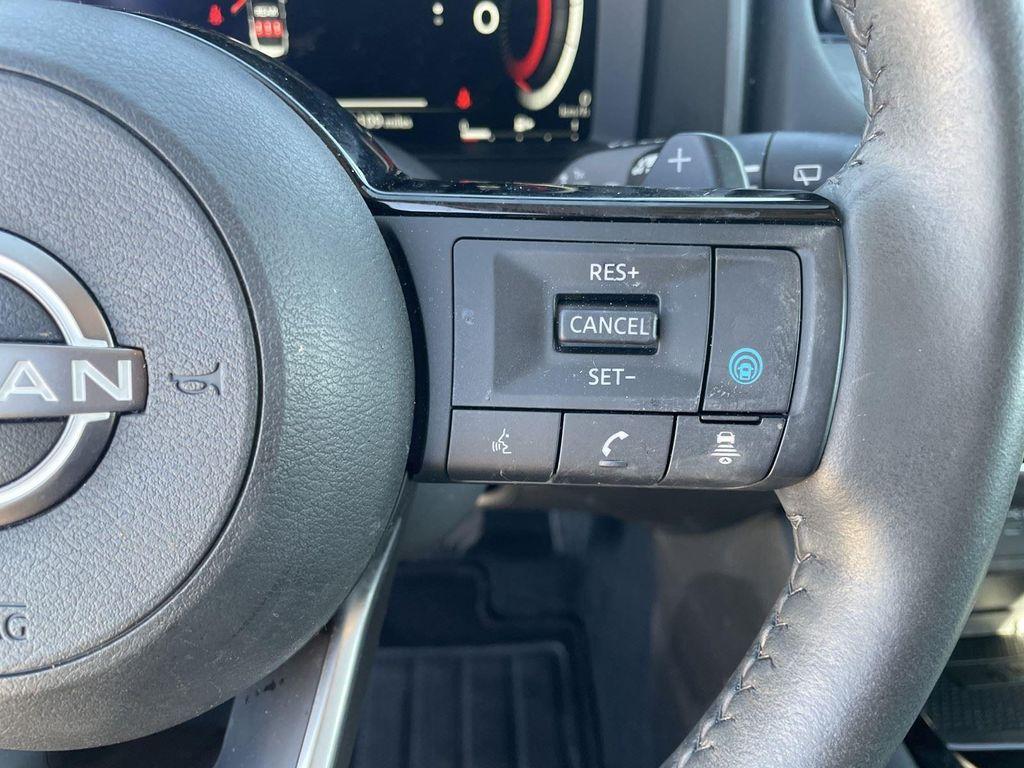 used 2024 Nissan Rogue car, priced at $28,616