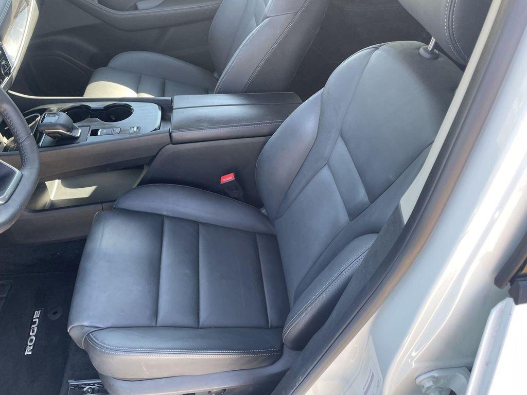 used 2024 Nissan Rogue car, priced at $28,616