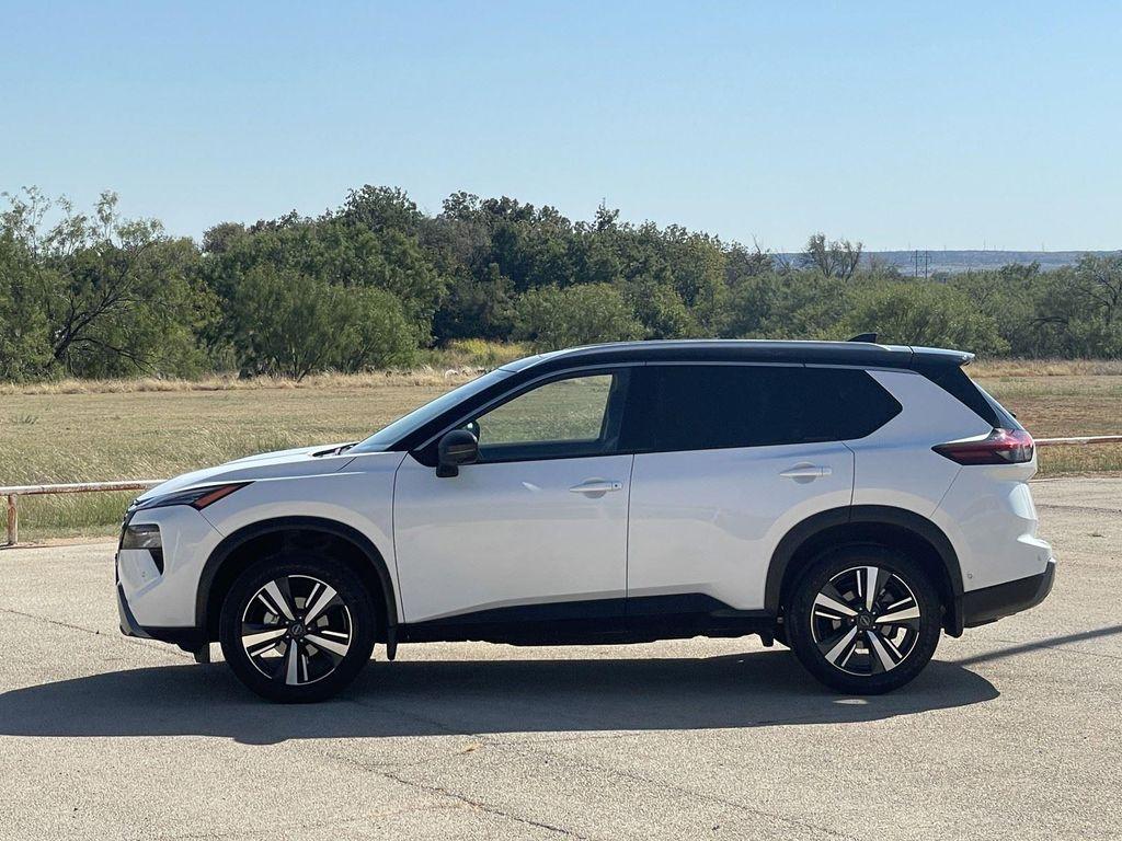 used 2024 Nissan Rogue car, priced at $28,616