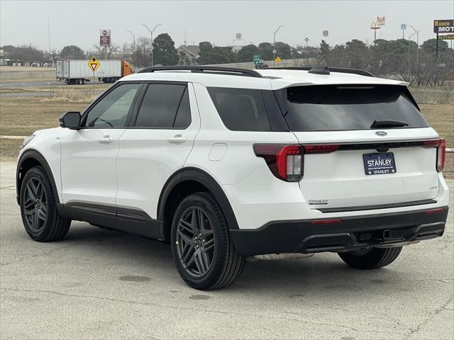 new 2025 Ford Explorer car, priced at $53,255