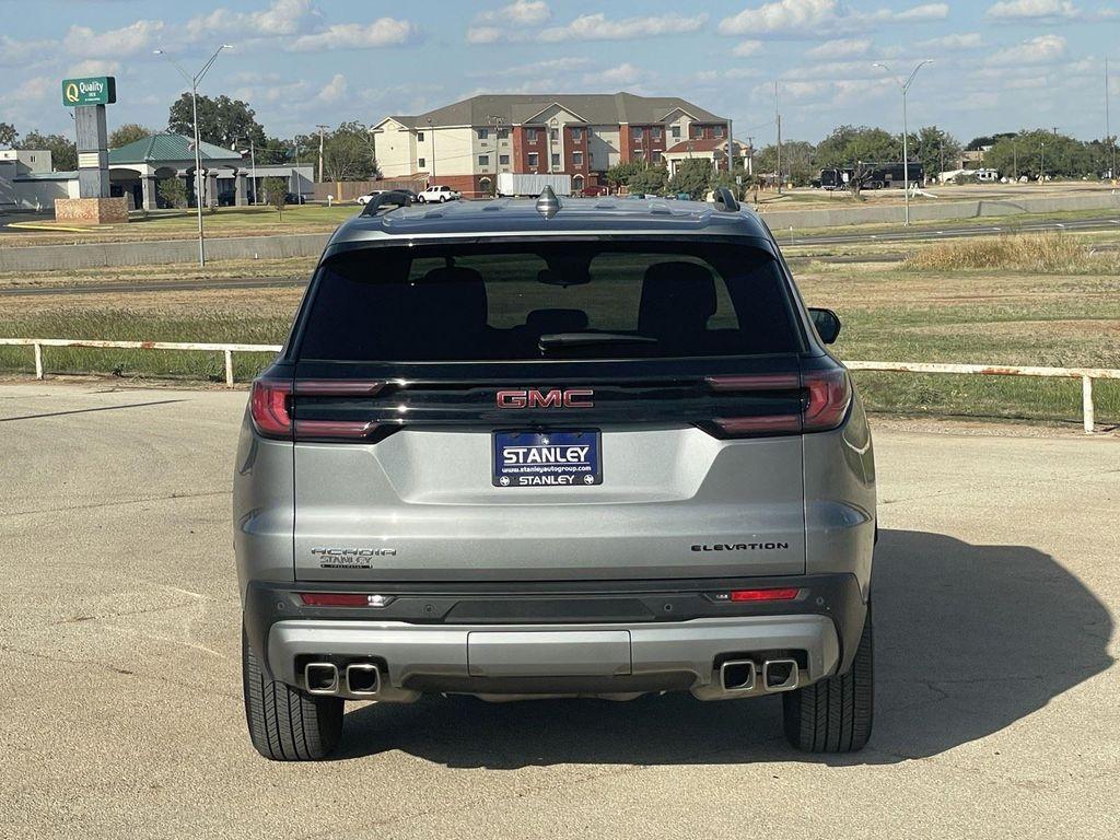 used 2025 GMC Acadia car, priced at $35,234