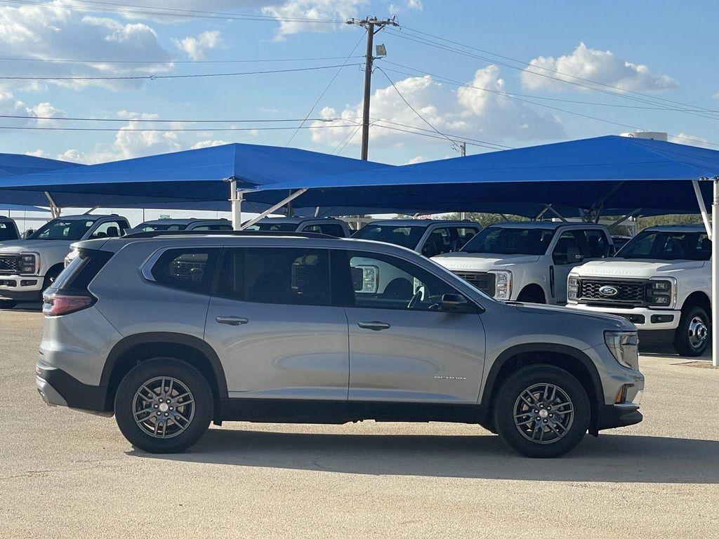used 2025 GMC Acadia car, priced at $35,234