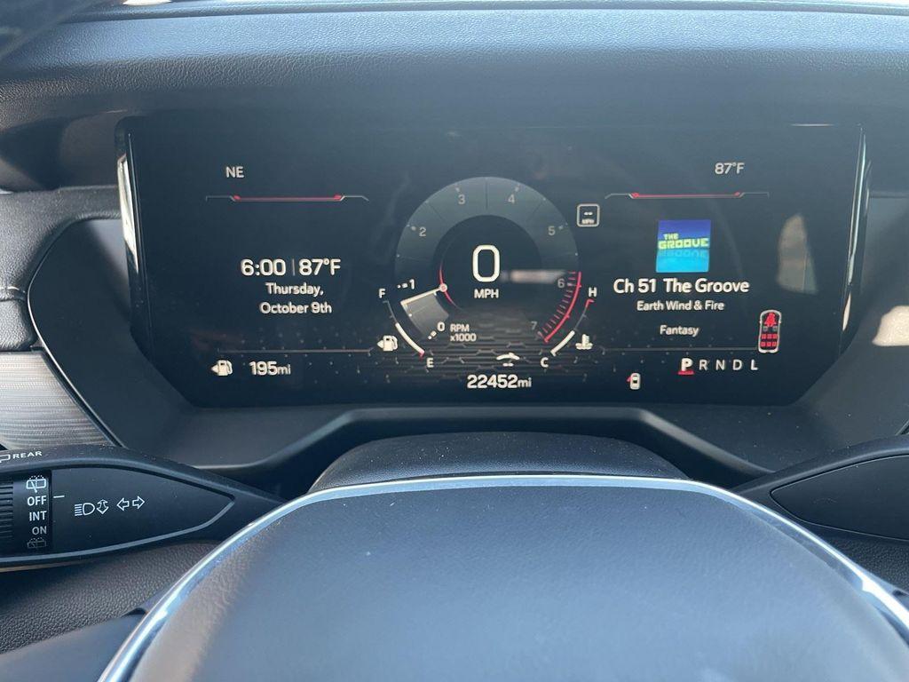 used 2025 GMC Acadia car, priced at $35,234