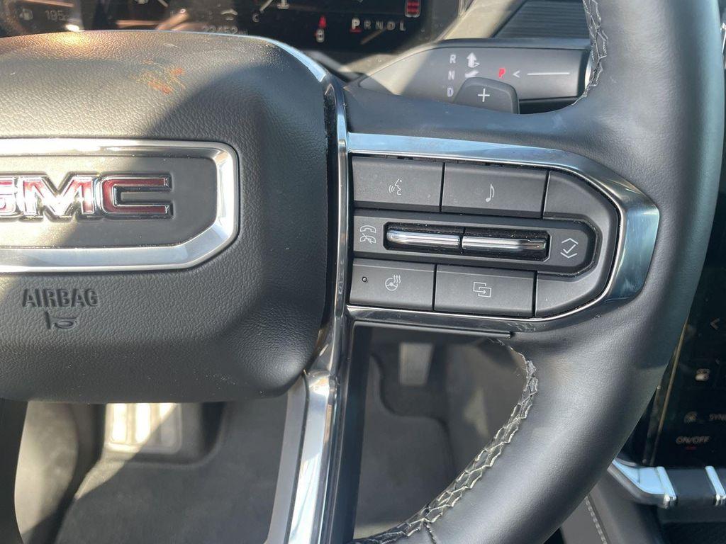 used 2025 GMC Acadia car, priced at $35,234