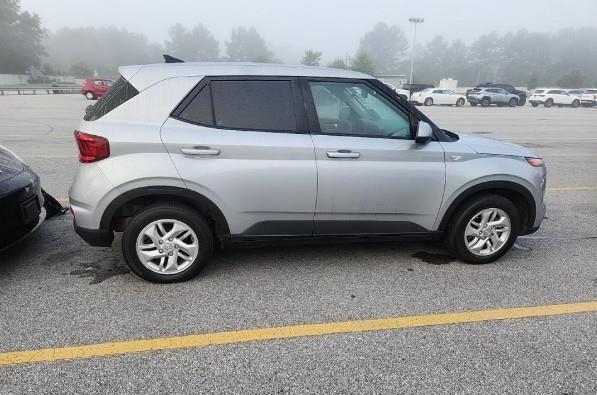 used 2021 Hyundai Venue car, priced at $13,995