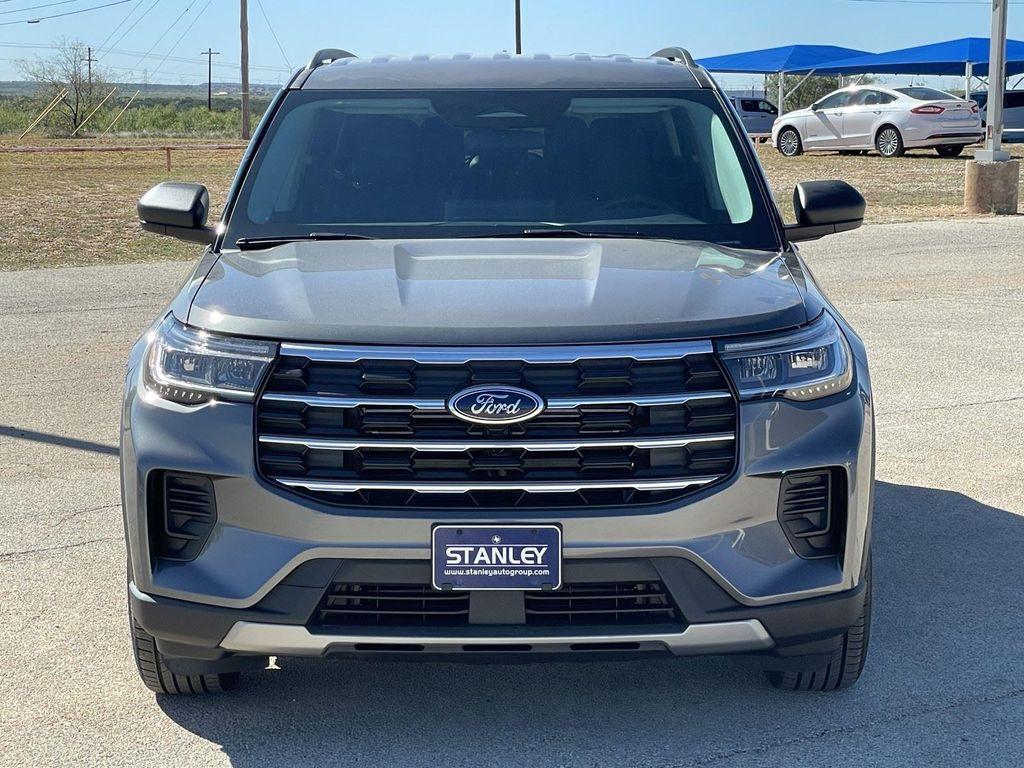 new 2026 Ford Explorer car, priced at $40,285