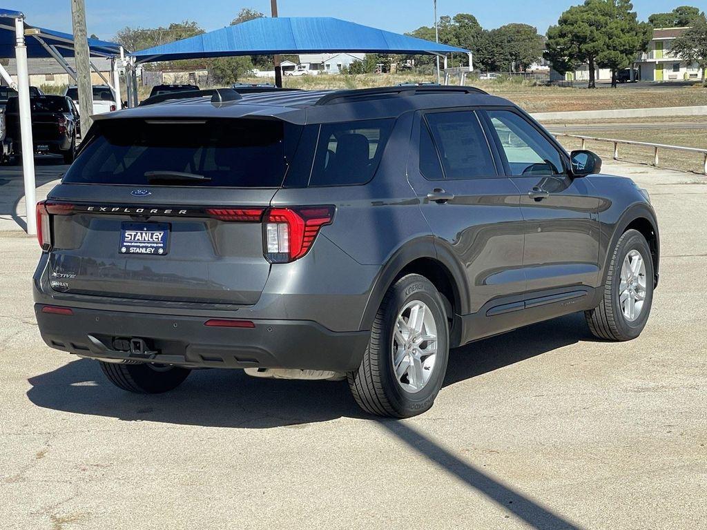 new 2026 Ford Explorer car, priced at $40,285