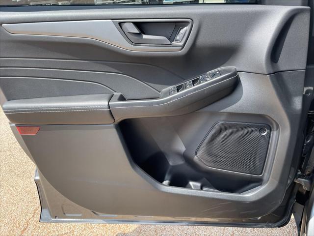 new 2025 Ford Escape car, priced at $31,239