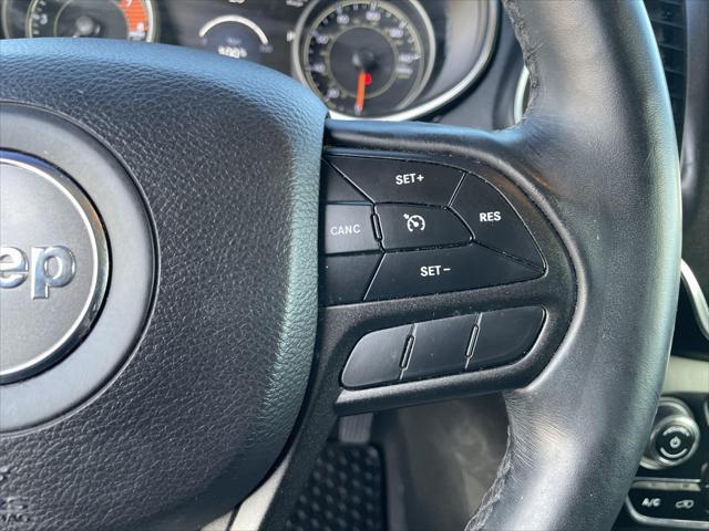 used 2019 Jeep Cherokee car, priced at $18,995