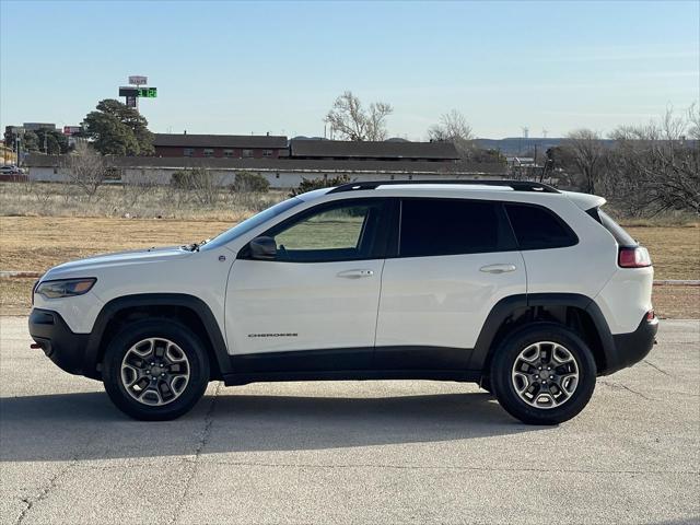 used 2019 Jeep Cherokee car, priced at $18,995