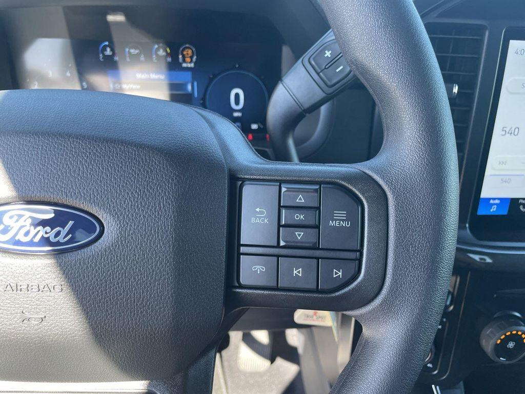 new 2025 Ford F-150 car, priced at $51,960