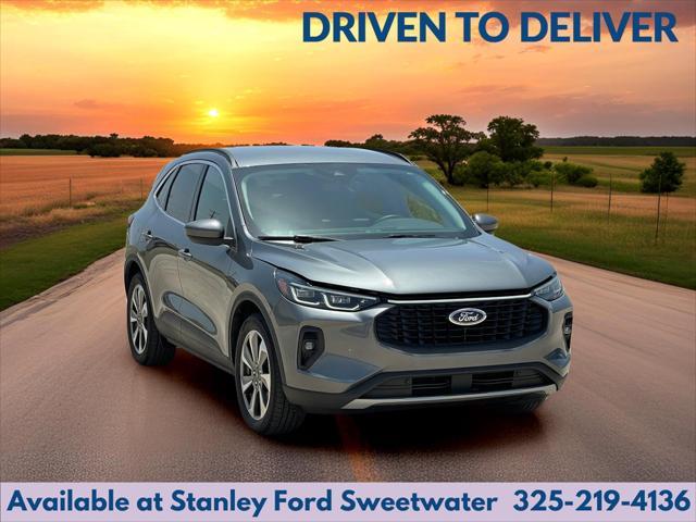 used 2025 Ford Escape car, priced at $31,500