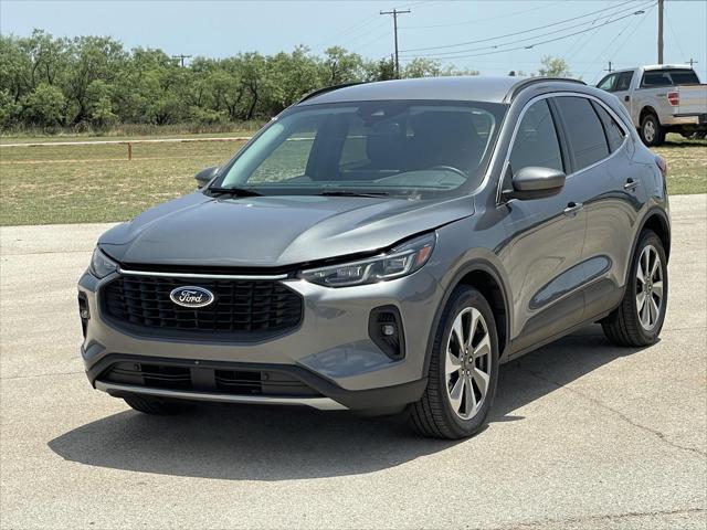 used 2025 Ford Escape car, priced at $31,500