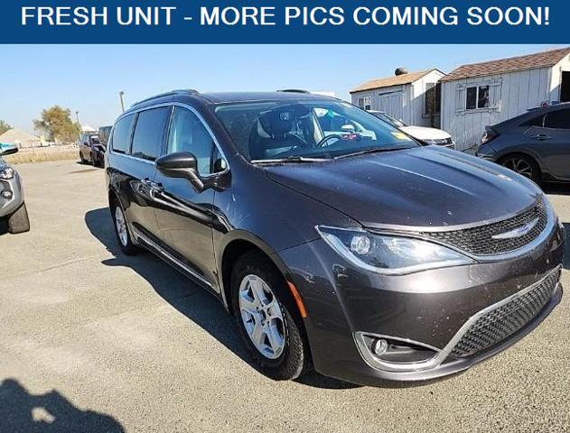 used 2020 Chrysler Pacifica car, priced at $17,995