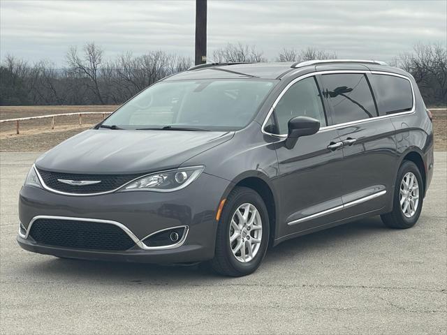 used 2020 Chrysler Pacifica car, priced at $18,250