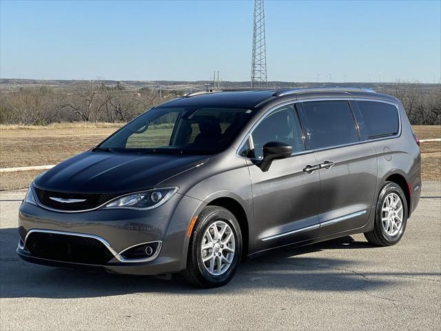 used 2020 Chrysler Pacifica car, priced at $18,250