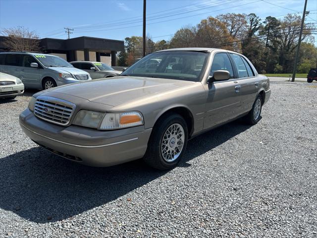 used 2001 Ford Crown Victoria car, priced at $4,990