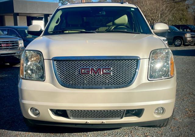 used 2013 GMC Yukon car, priced at $18,995