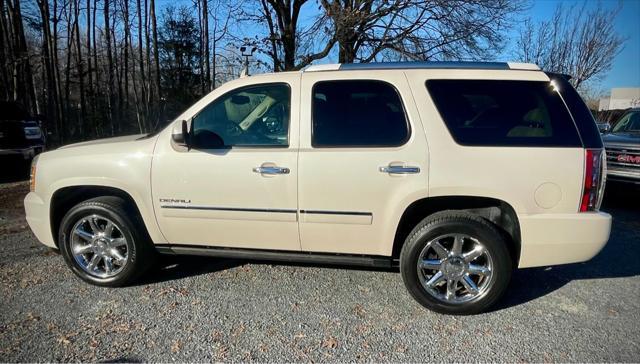 used 2013 GMC Yukon car, priced at $18,995