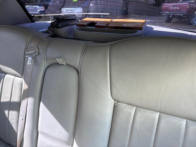 used 1999 Lincoln Town Car car, priced at $7,800