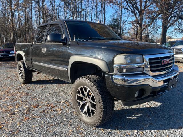 used 2006 GMC Sierra 1500 car, priced at $17,995