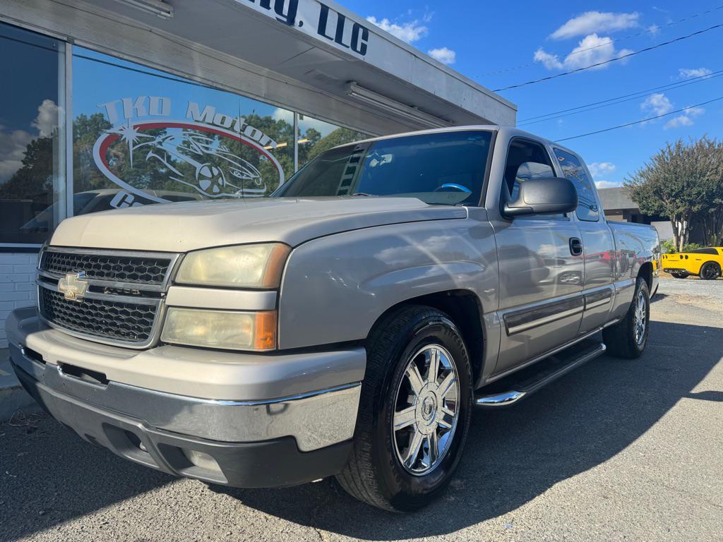 used 2007 Chevrolet Silverado 1500 car, priced at $3,800