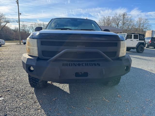 used 2011 Chevrolet Silverado 1500 car, priced at $17,995