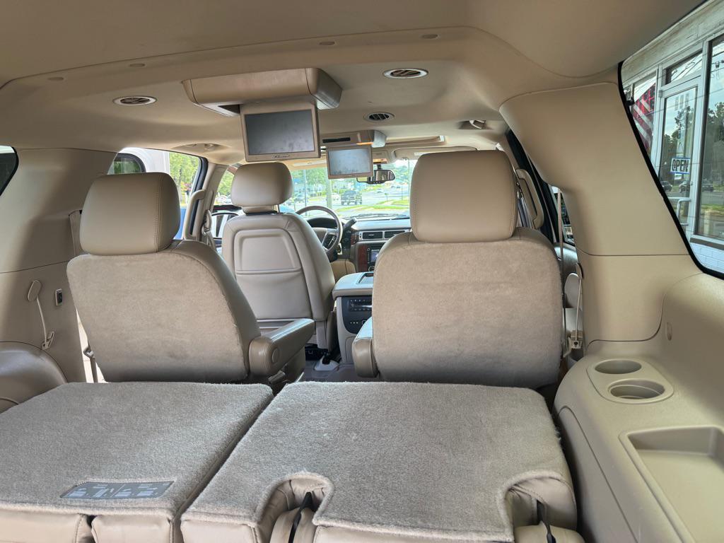 used 2014 Chevrolet Suburban car, priced at $12,930