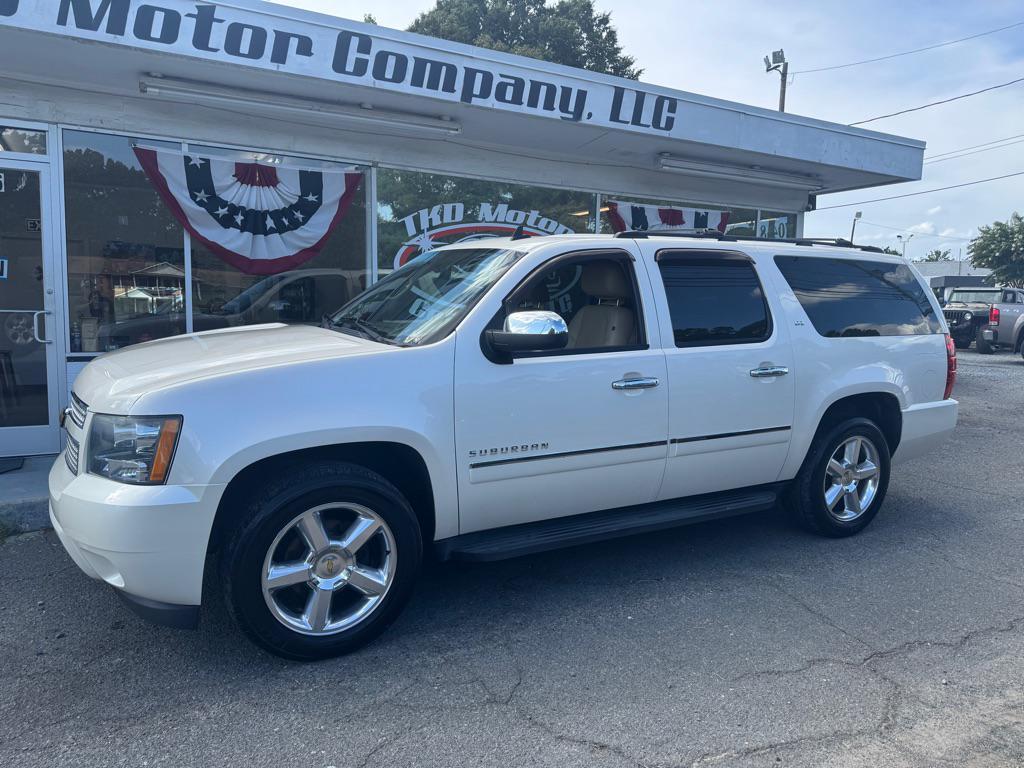 used 2014 Chevrolet Suburban car, priced at $12,930
