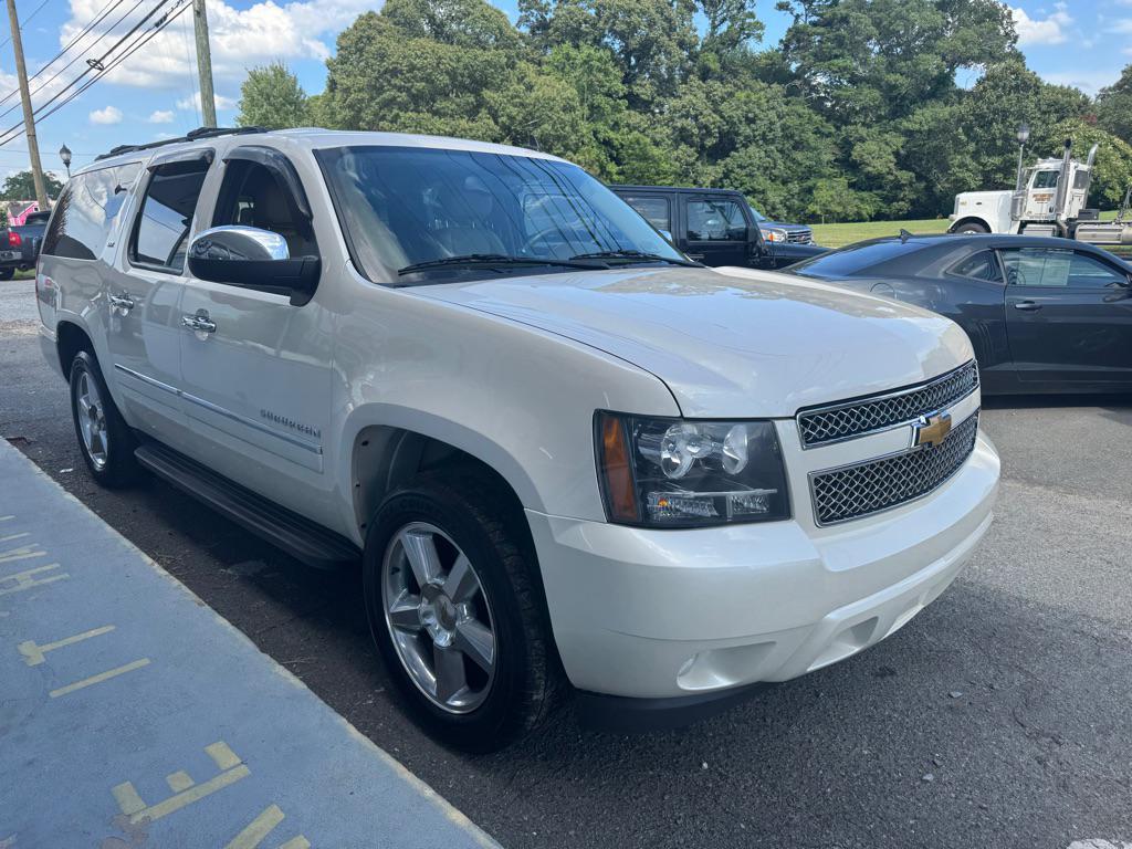 used 2014 Chevrolet Suburban car, priced at $12,930