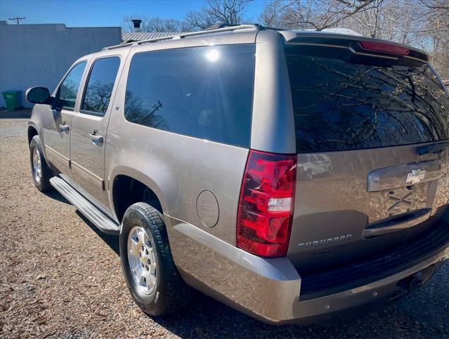 used 2011 Chevrolet Suburban car, priced at $15,995