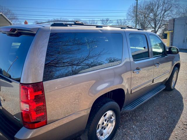 used 2011 Chevrolet Suburban car, priced at $15,995