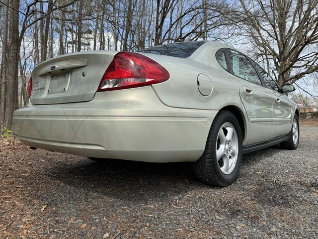 used 2004 Ford Taurus car, priced at $5,944