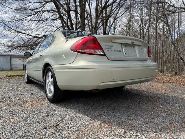 used 2004 Ford Taurus car, priced at $5,944