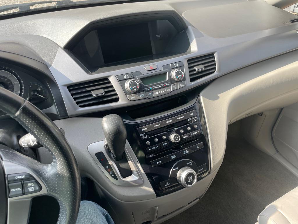 used 2013 Honda Odyssey car, priced at $9,800