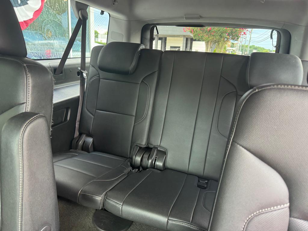used 2017 Chevrolet Suburban car, priced at $27,800