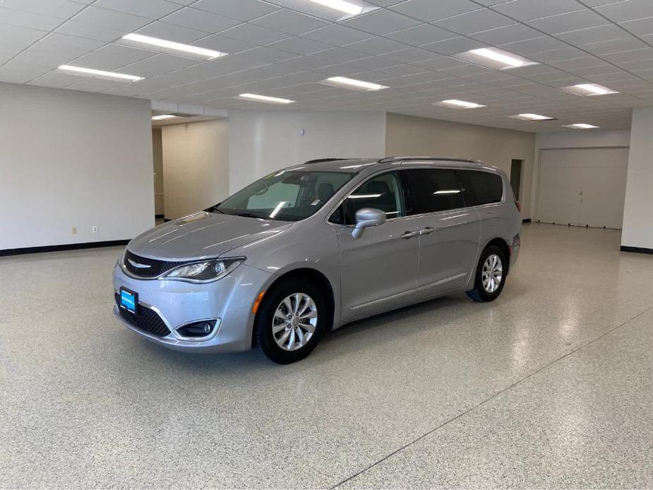 used 2018 Chrysler Pacifica car, priced at $15,990