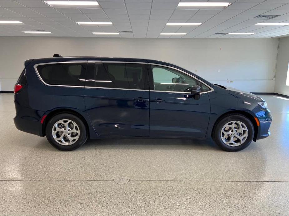 new 2024 Chrysler Pacifica car, priced at $49,770