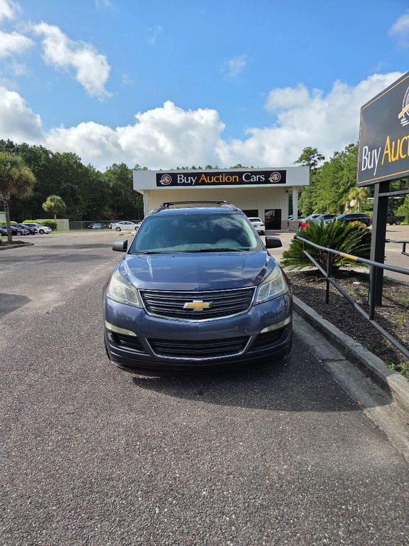 used 2014 Chevrolet Traverse car, priced at $3,900