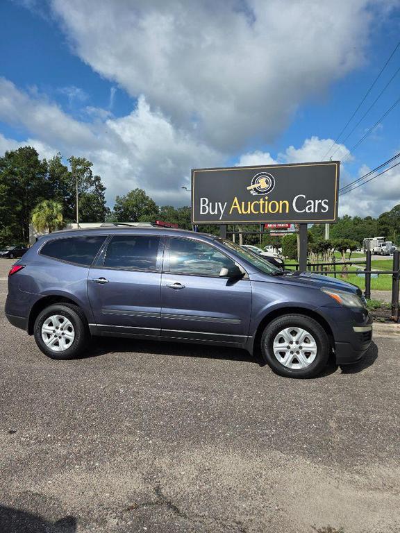 used 2014 Chevrolet Traverse car, priced at $3,900